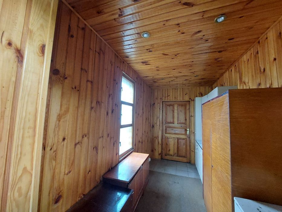 Люботин!Продам часть дома.Центр.