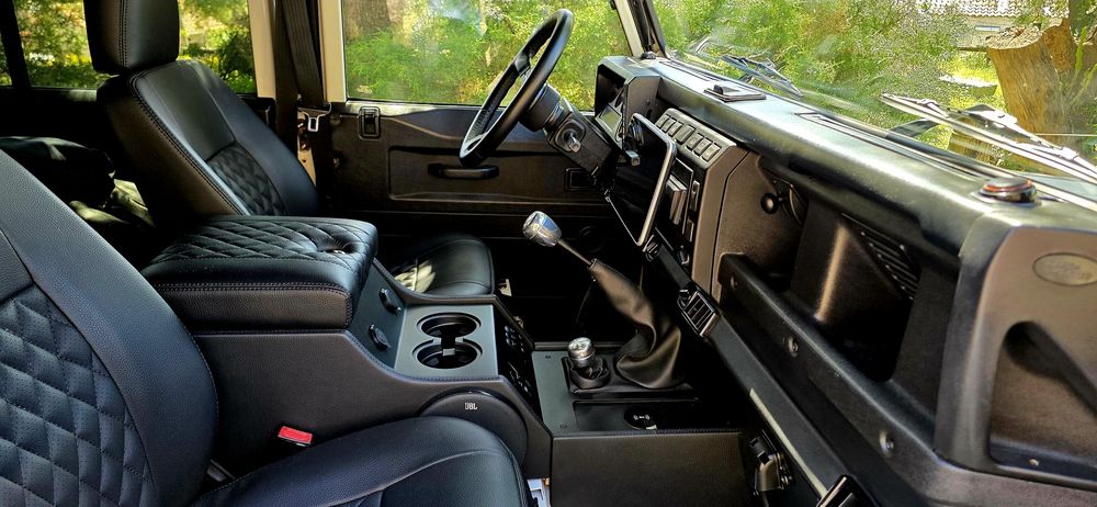 Land rover defender 110 td5
