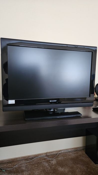 Телевизор SHARP 26"