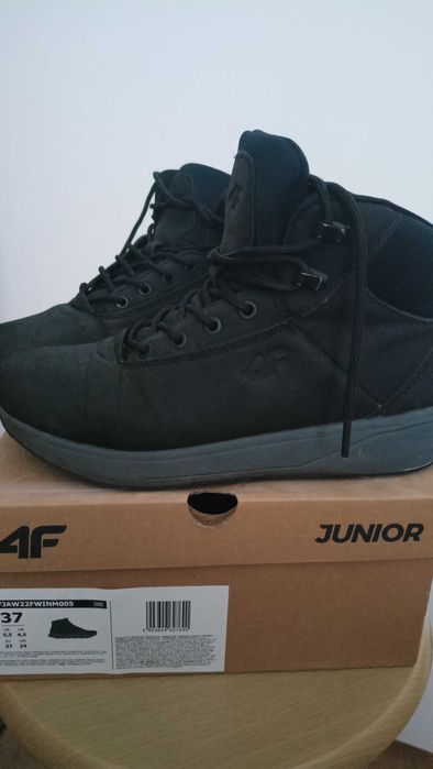 Buty zimowe 4F Junior Czarne rozmiar 37