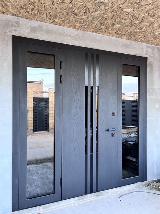 Установка входных дверей