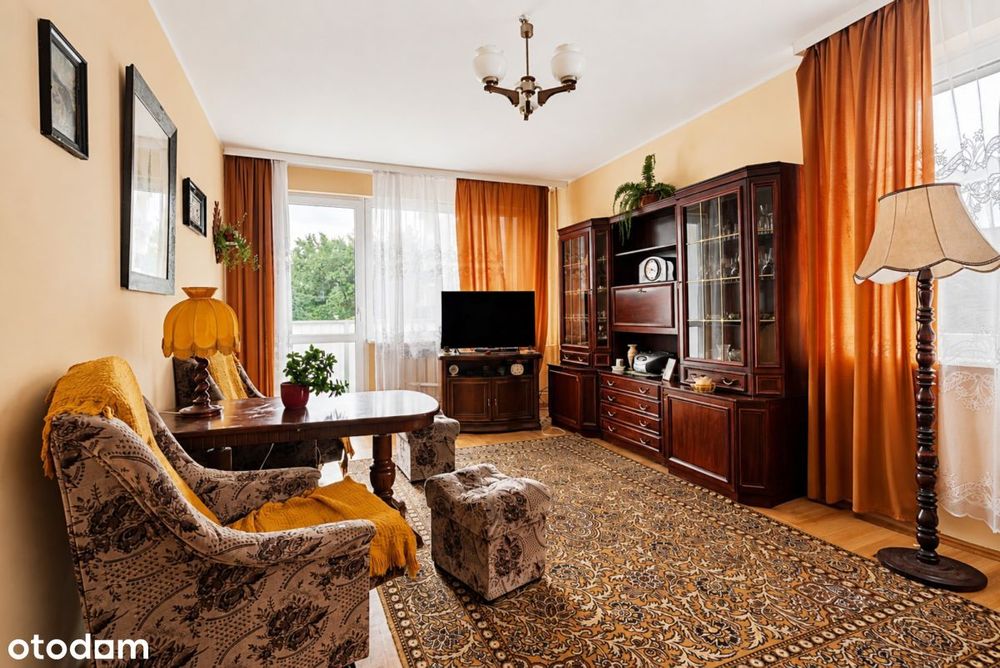 Karwiny | potencjał 3 pokoi | balkon z widokiem