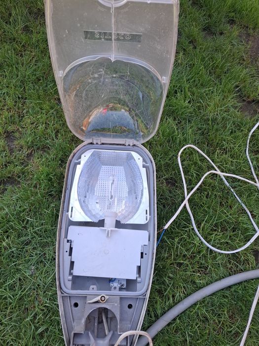 Lampa latarnia uliczna ..