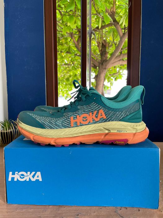 Hoka Mafate 4 verde turquesa