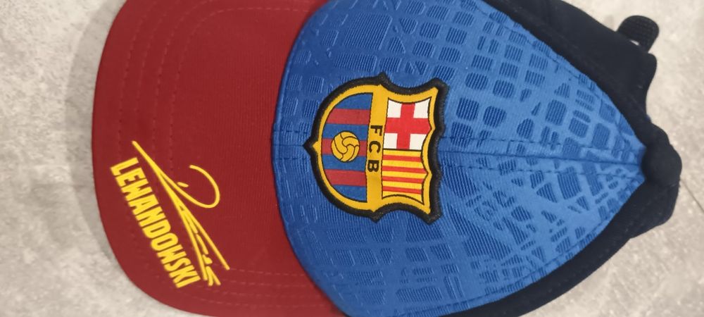 Czapka z daszkiem dżokejka stan bdb  fc Barcelona Lewandowski orginalna