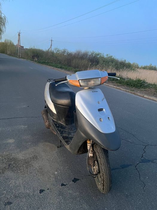 Скутер suzuki lets 2