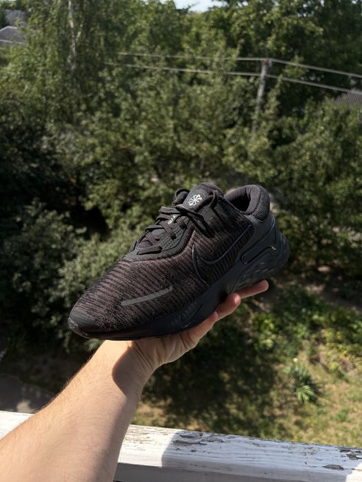 Чоловічі кросів nike renew run 4