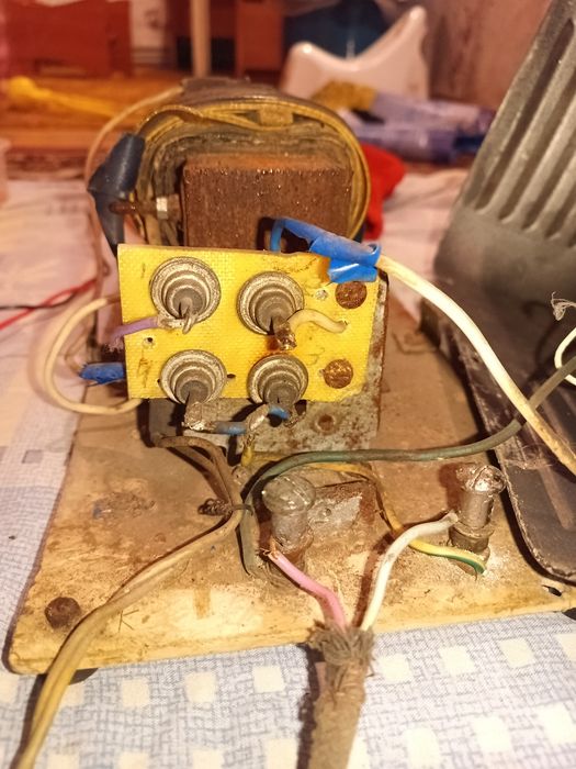 Трансформатор ,зарядне