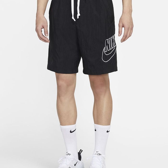 Спортивні шорти від Найку, нові