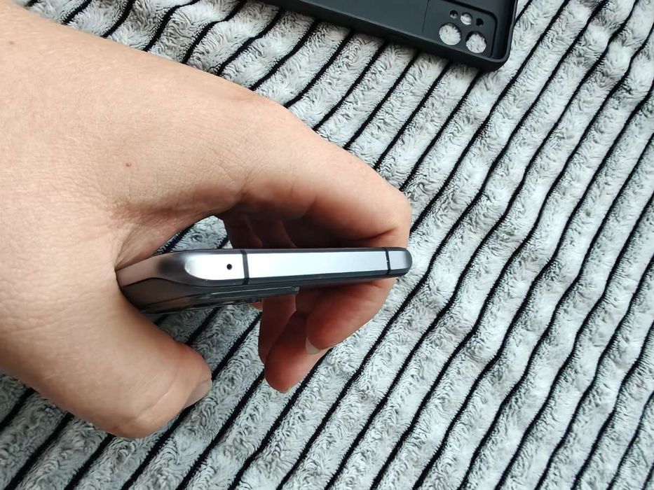 Realme GT 2 pro 8/128 stan idealny  nowa bateria