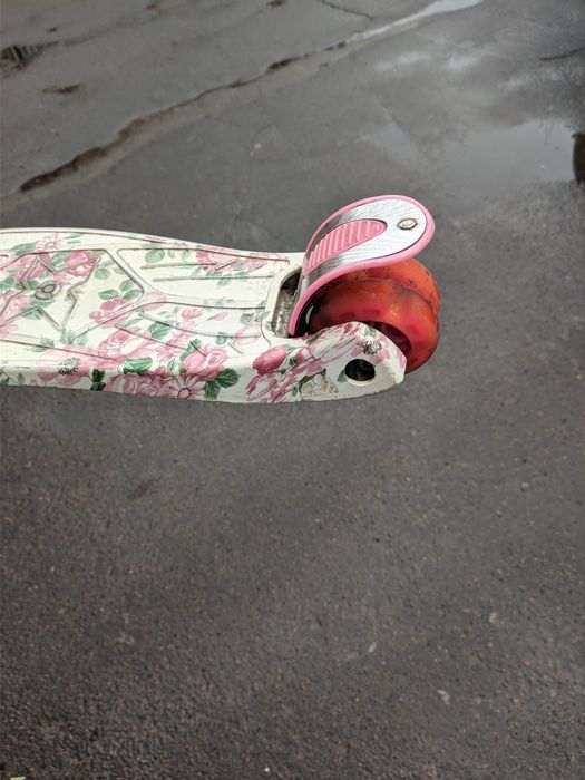 Самокат дитячий для дівчинки Best Scooter