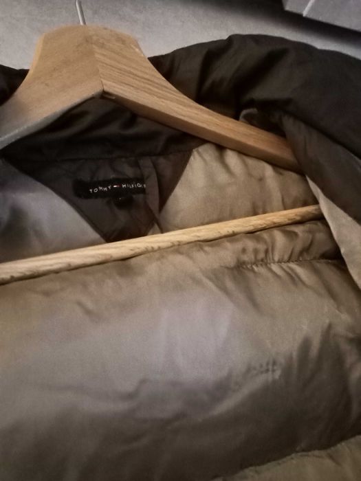 TOMMY HILFIGER !! Puchowa kurtka damska. Hit !!