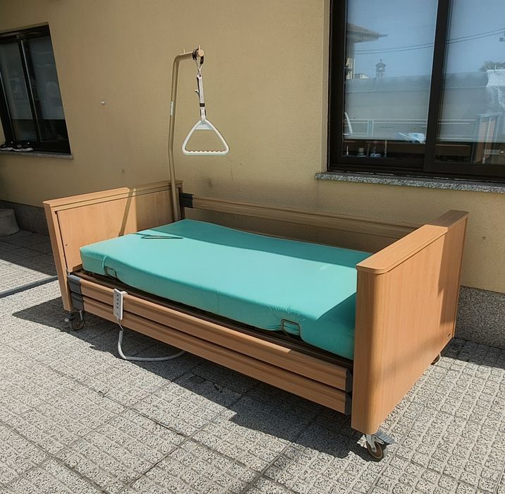 Cama articulada elétrica e elevatória hospitalar burmmier dali