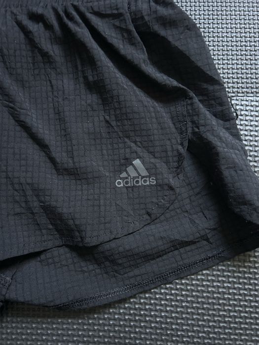 Spodenki sportowe Adidas