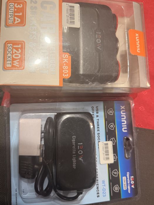 Автомобільний трійник зарядка з USB і без