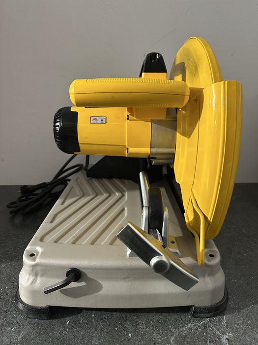 Piła dewalt D28715-QS !!! Import Dania !!