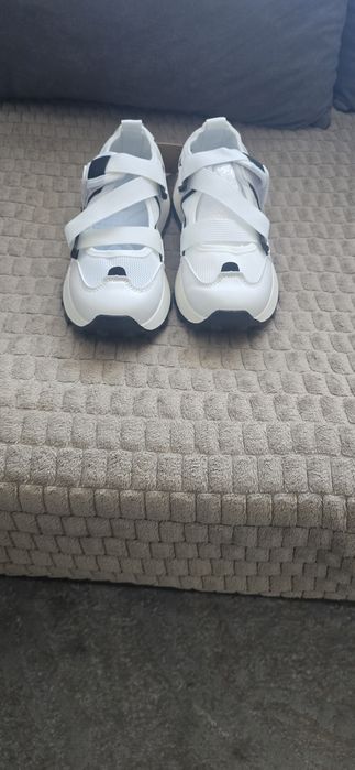 Nowe buty damskie  rozmiar 38