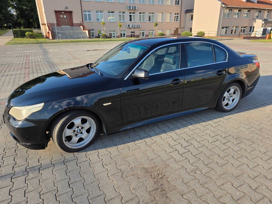 Bmw e60 525i lpg  full comforty