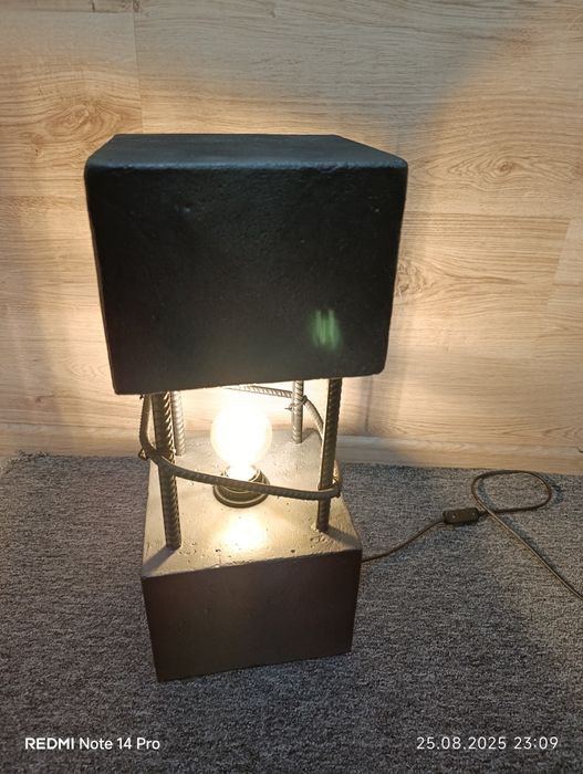 Світильник з бетону,лофт.