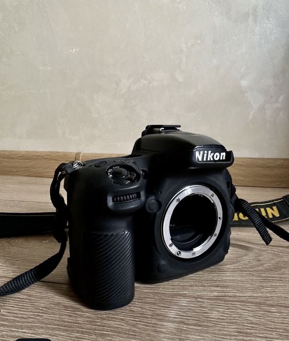 Nikon D750 в гарному стані (288 000 пробіг)