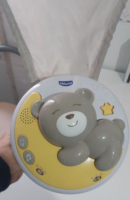 Projetor Chicco com músicas