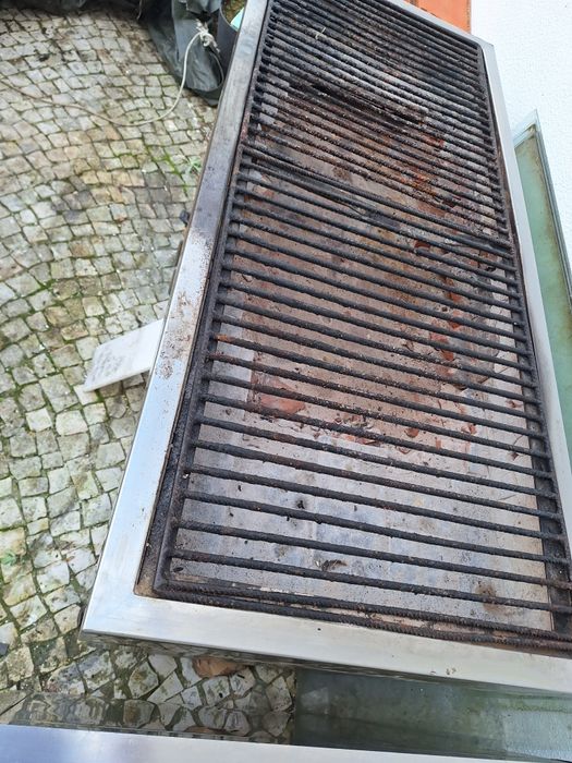 Grelhador industrial em inox com portas