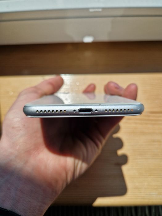 Iphone 8 plus 64Gb Biały