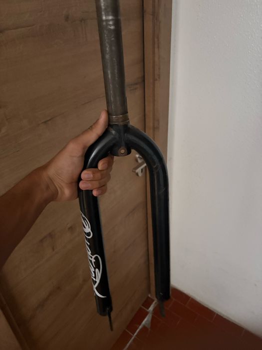 Dartmoor player 26 /Garfo master/roda alexrims aceito trocas