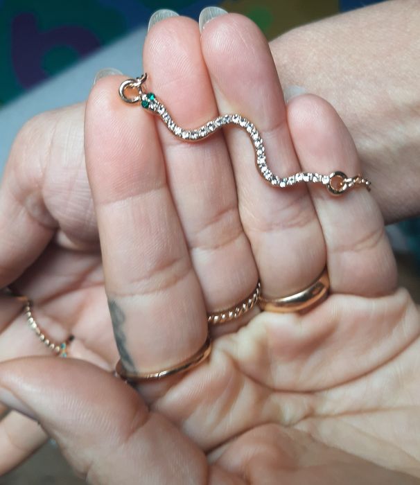 Pulseira de cobra com zirconia