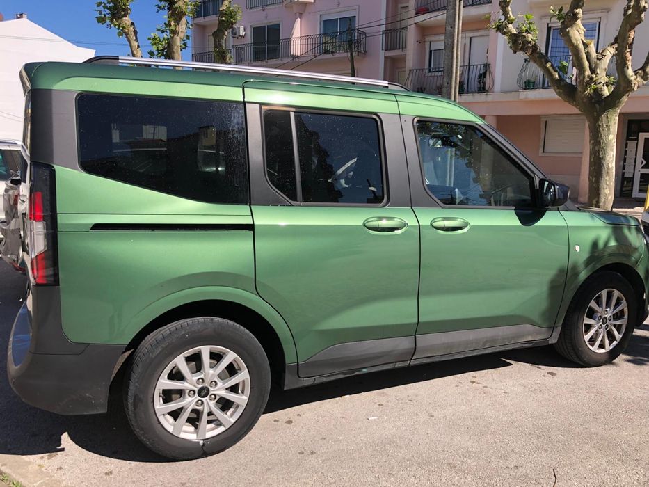 Ford Tourneo Courier Titanium 1.0 EcoBoost (125cv) | 2025
