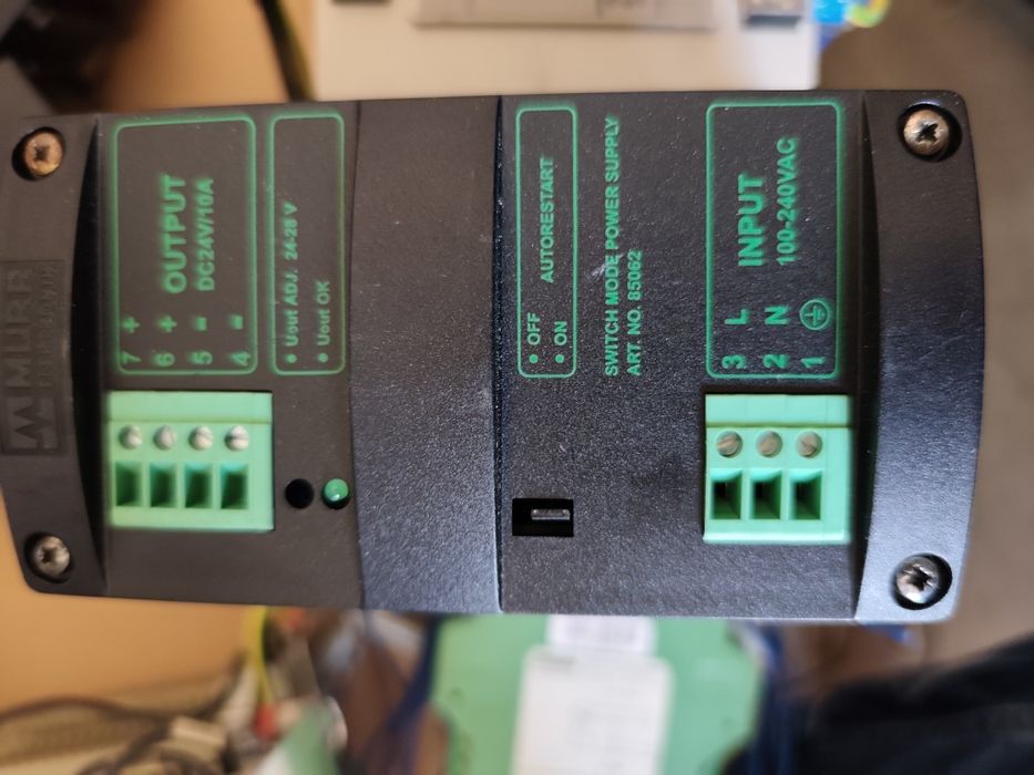 Сервопривід  Omron R7D-AP04H