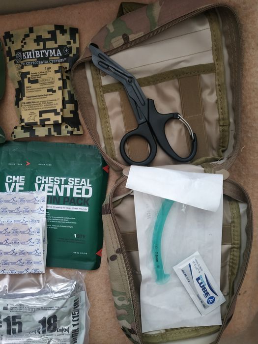 Аптечка військова