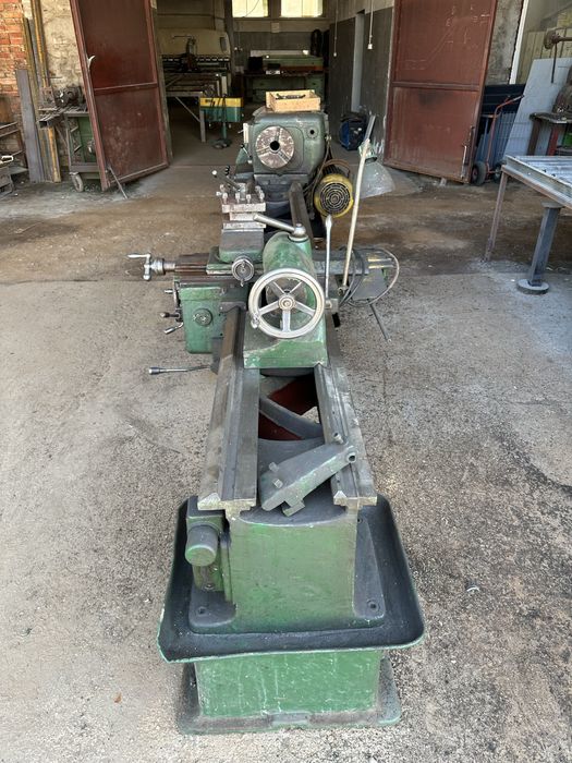 Tokarka 4 m – długość toczenia 2,5 m – sprawna – Zielona Góra