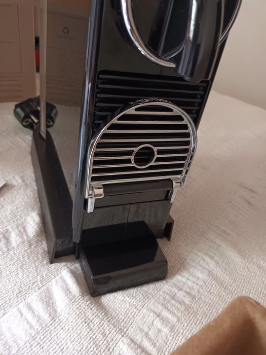 Máquina café Nespresso Citiz+oferta