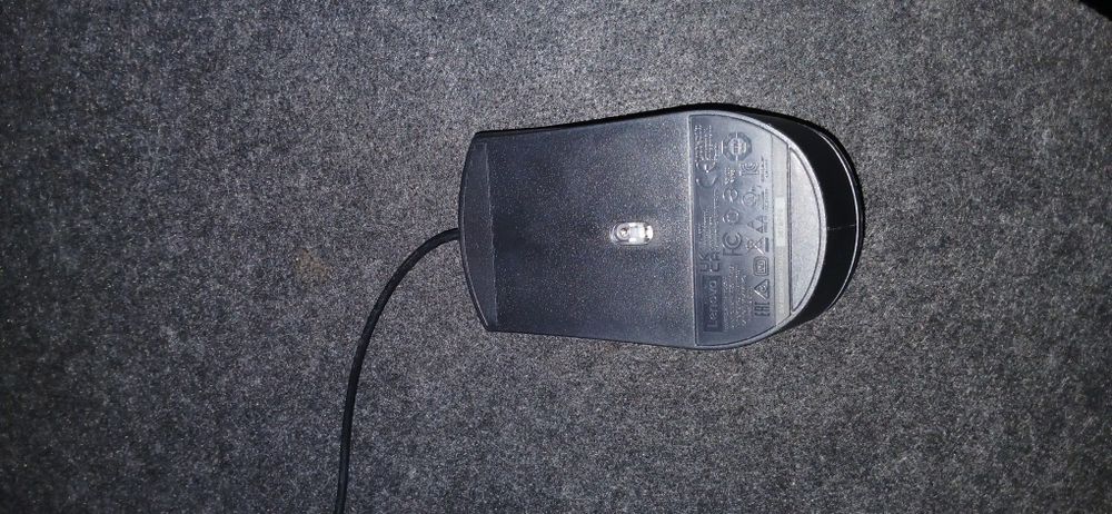 Vendo Teclado e Rato Lenovo (NOVO)