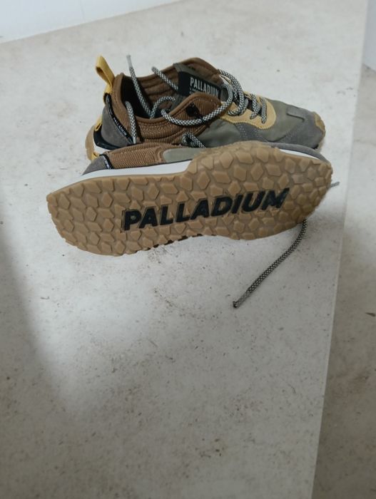 Tênis Palladium n39, com pouco uso
