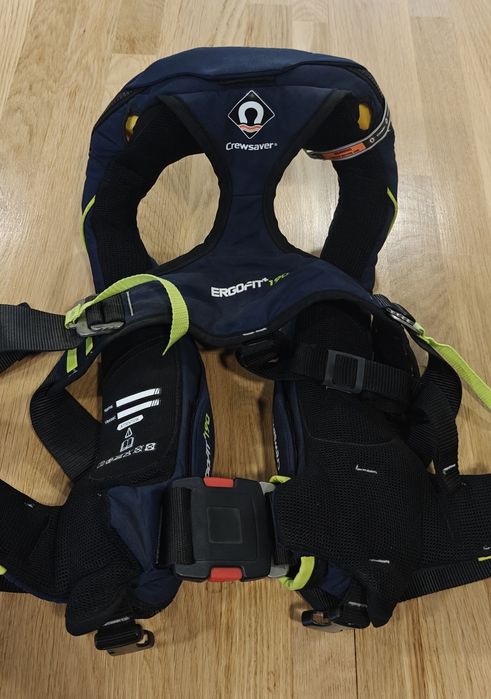 crewsaver lifejacket and Mob1 rescueMe