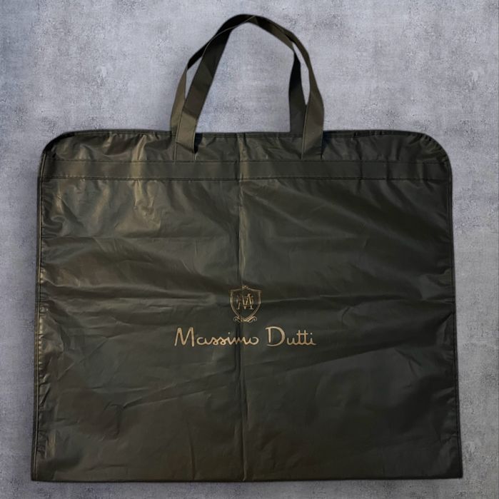 Porta fatos Massimo Dutti | Ideal para Viagens