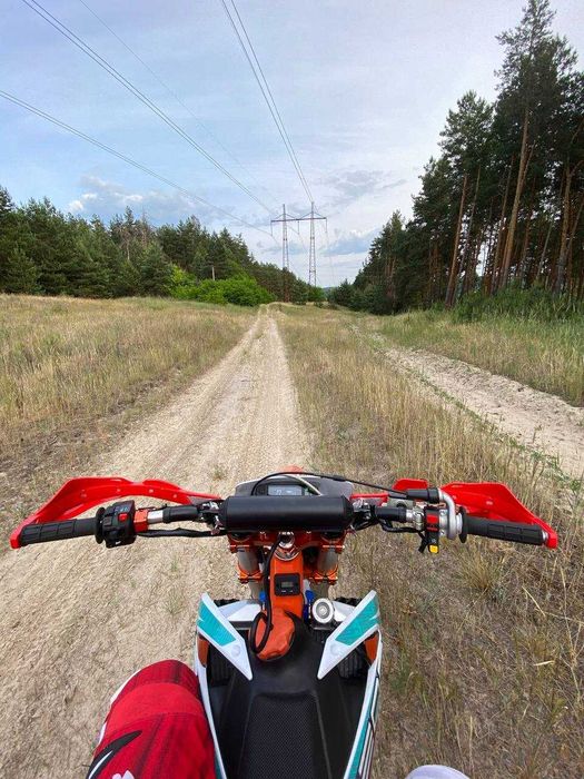Продам мотоцикл GEON GNX250