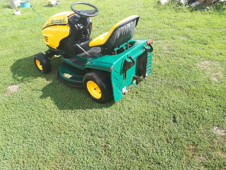 Kosiarka traktorek MTD yardman