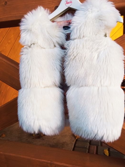 Жилєтка на дівчинку