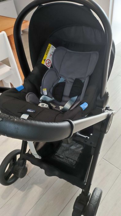 Carrinho de passeio + ovo (Duo Bets Friend Chicco)