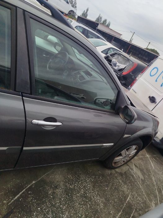Porta frente direita RENAULT Megane II Break (KM0/1_)