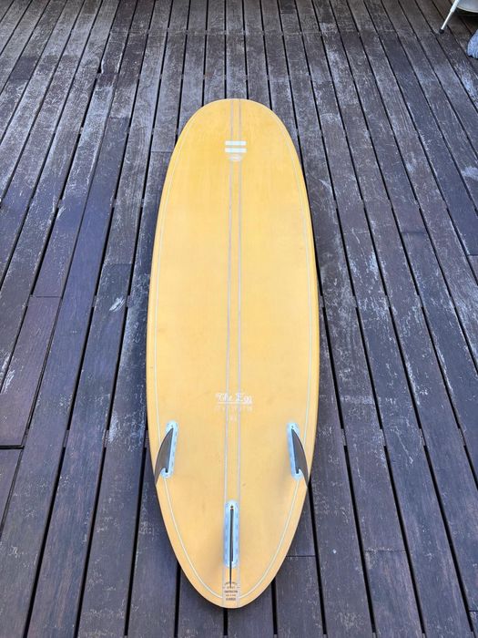 Vendo pacote surf: Prancha INDIO + Capa FCS por 500 €