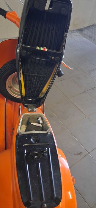 Vespa 50s Em muito bom estado