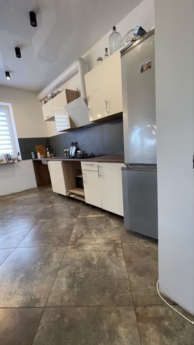 Продається будинок в мальовничій місцевості.Басейн.Сауна.Річка.