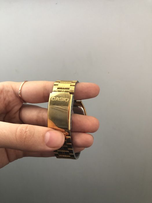Годинник Casio mtp-1169 водонепроникний золотий, як новий, унісекс