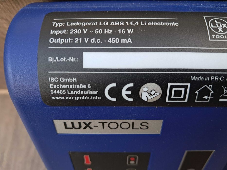 Ładowarka Lux Tools  lion.