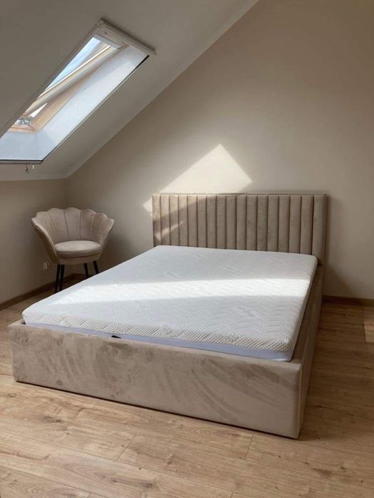 Łóżko sypialniane na wymiar