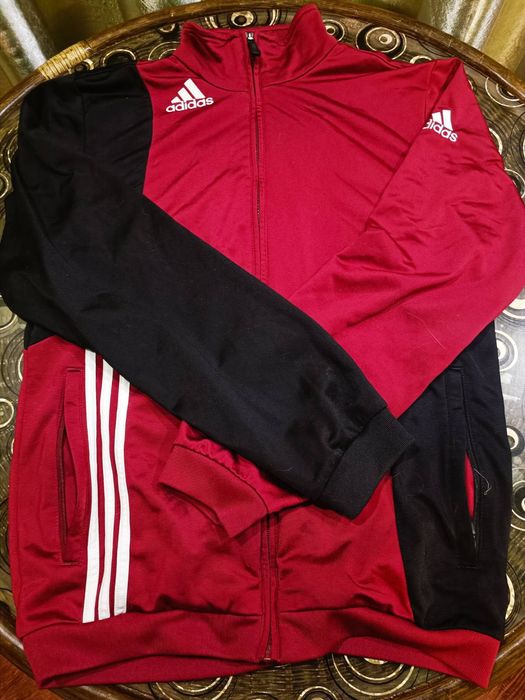 Спортивная кофта Adidas